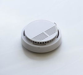 煙霧報警器廠家直銷，價格合理，附敷貼器使用指南