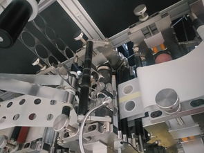 小牛全自動敷貼模切包裝一體機 一機成型，重塑敷貼器生產(chǎn)新標桿